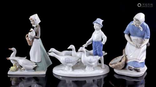Gerold Porzellan porcelain sculpture group goose-keeper