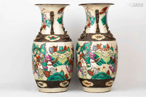 A PAIR OF GILT KNIFE HORSE FIGURE VASES WITH 'CHENG HUA...