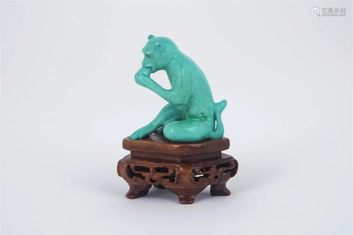 A NATURAL TURQUOISE MONKEY STATUE, REPUBLIC OF CHINA