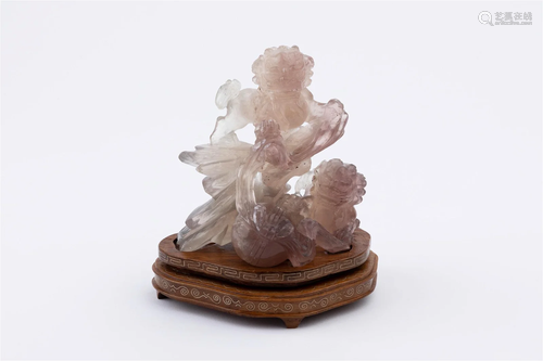 PINK CRYSTAL LIONS ORNAMENT, 20TH CENTURY