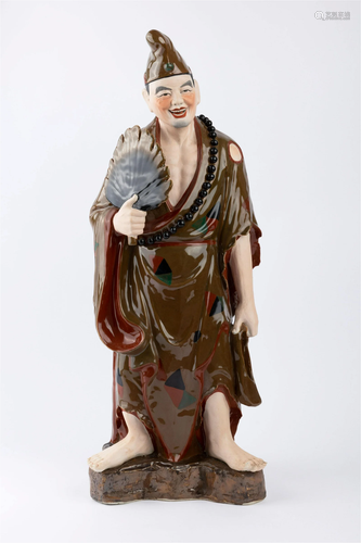 JI GONG STATUE