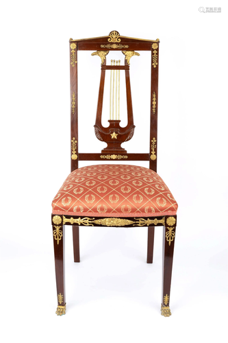 A FRENCH CHAIR, 18TH CENTURY