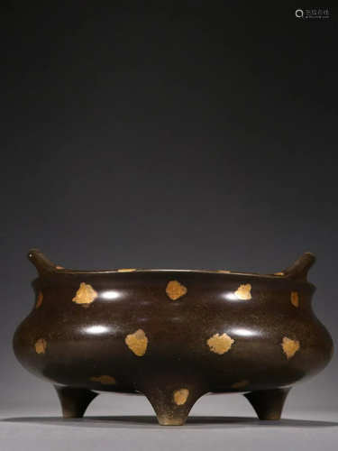 A Rare Bronze Point Gold Censer