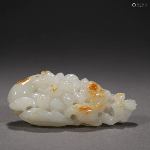 A Fine Hetian Jade Carved Ornament