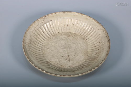 A Fine Dingyao Bowl and Flower Pattern