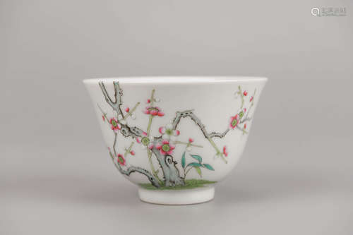 Famille Rose Plum Blossom Cup Tongzhi Mark