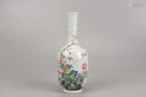 Famille Rose Flower Vase Qianlong Mark