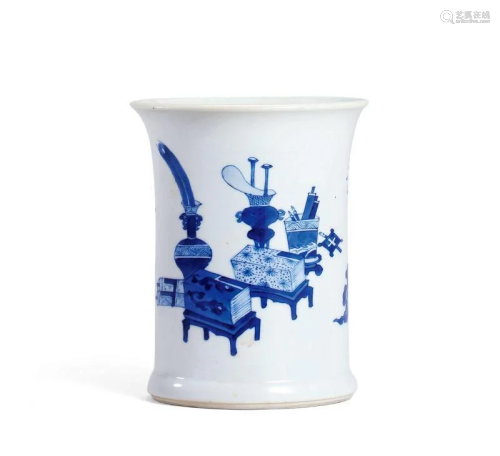 CHINESE PORCELAIN BLUE AND WHITE SCHOLAR BRUSH POT