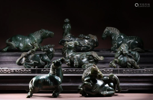 EIGHT CHINESE SPINACH JADE HORSE TABLE ITEMS
