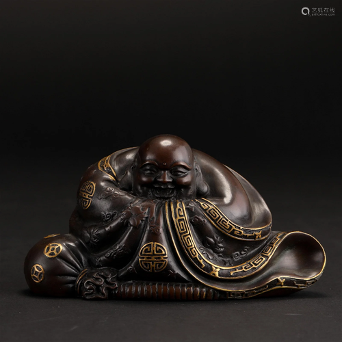 CHINESE GILT BRONZE SEATED BUDDHA TABLE ITEM