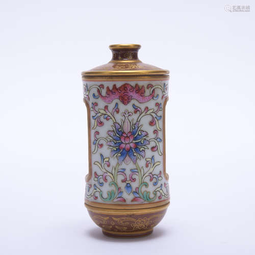 A famille-rose 'floral' snuff bottle