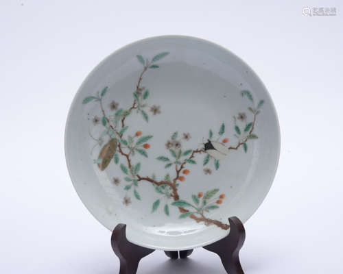 A Wu cai 'floral and birds'  dish