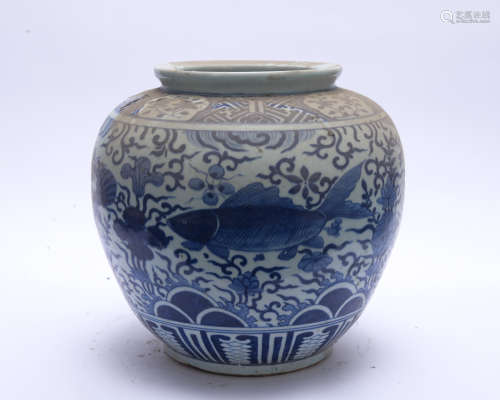 A blue and white 'fish and waterseeds' jar