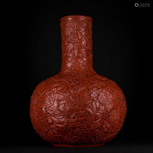 A carved lacquerware 'floral' globular vase