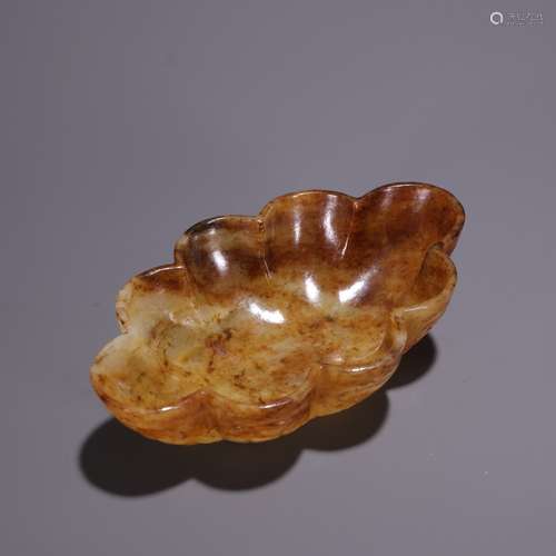 A Hetian Jade Flower Mouth Washer