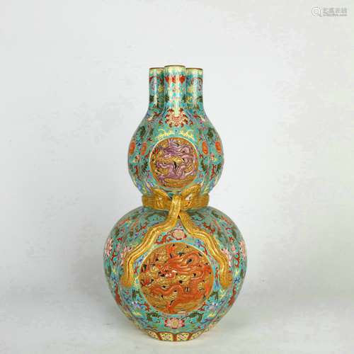 An Enamel FLower Gilt Gold Hollow Dragon Pattern Gourd Bottl...