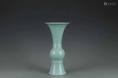 A Flower Vase from Donggou Ru Kiln   The Chinese Northern So...