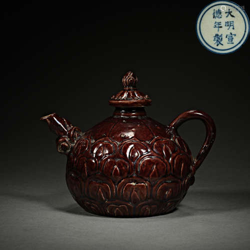 Ming Dynasty Xuande, dark red glaze color, lotus decoration,...