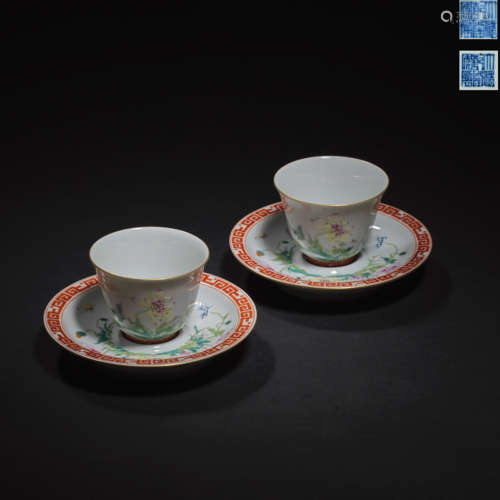 Qing Dynasty Qianlong, Famille Rose, porcelain, A pair of te...