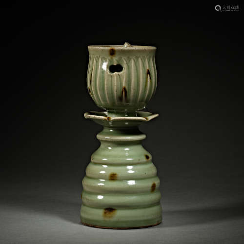 Song Dynasty, Longquan celadon, Oil Lamp