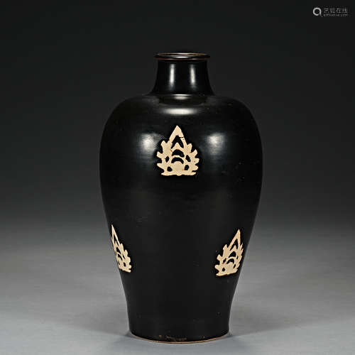 Song Dynasty, Jizhou Kiln, Plum Bottle