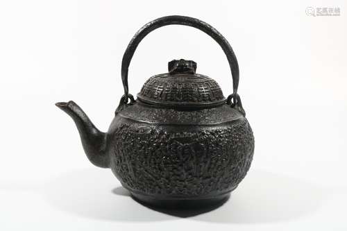 Lohan Iron Pot, China