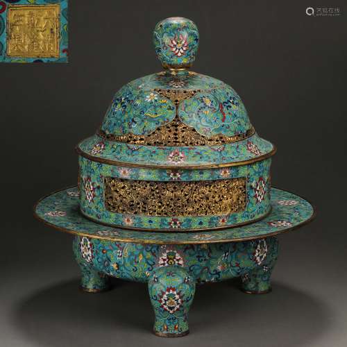 CHINESE QING DYNASTY CLOISONNE THREE-LEGGED STOVE