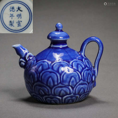 JI-BLUE GLAZED POT IN XUANDE PERIOD OF MING DYNASTY, CHINA