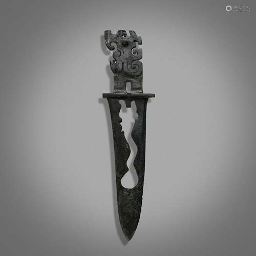 CHINESE HAN DYNASTY BRONZE DAGGER