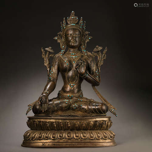 CHINESE MING DYNASTY GILT BRONZE SEATED BUDDHA STATUE