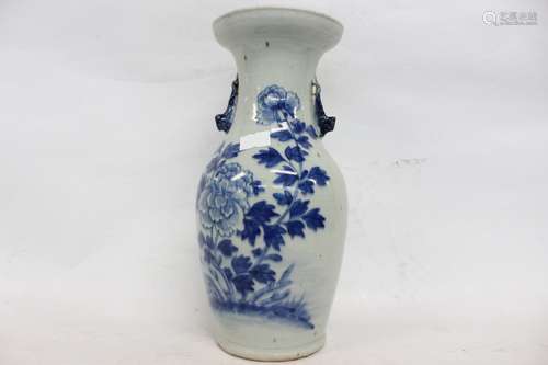 Chinese Blue and White Porcelain Vase