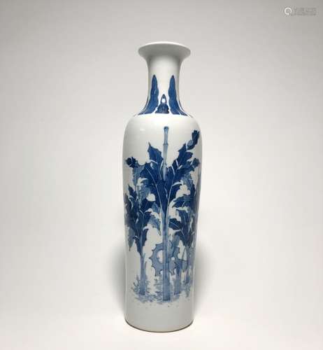 Chinese Blue and White Porcelain Vase