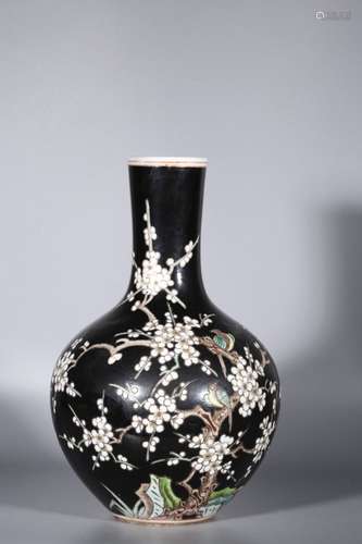 Chinese Glazed Porcelain Tianqiu Vase,Mark