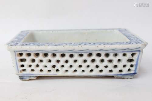 Chinese Blue and White Porcelain Planter