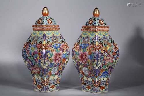 Pair of Chinese Enamel Glazed Porcelain Vases,Mark