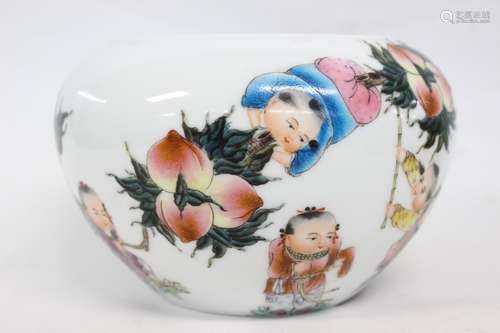 Chinese Famille Rose Porcelain Washer,Mark