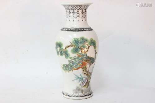 Chinese Famille Rose Porcelain Vase,Mark