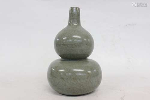 Chinese Glazed Porcelain Gourd Vase