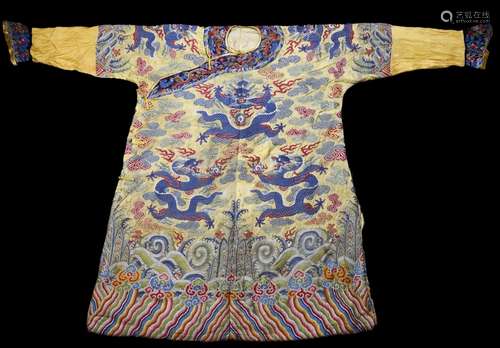 Chinese Silk Emboridery Dragon Robe