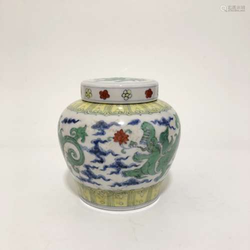 Chinese Doucai Porcelain Cover Jar,Mark