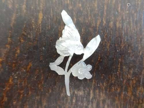 Antique Chinese INDIVIDUAL Mother Of Pearl Applique Flower F...