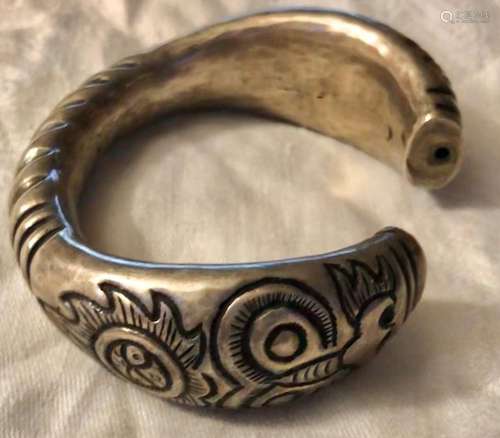 QUICK SALE! Antique Chinese Silver Bracelet w Lions and Hand...