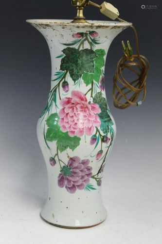 Chinese Famille Rose Porcelain Vase Lamp