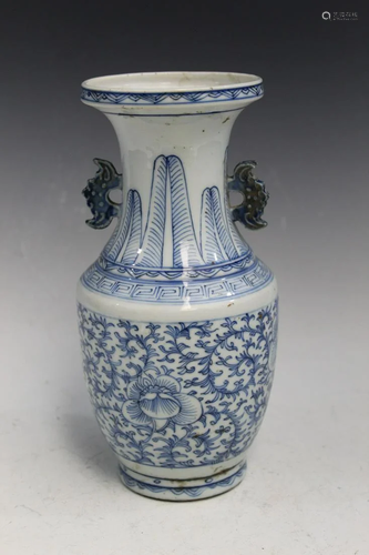 Chinese Blue and White Porcelain Vase