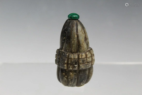 Chinese Carved Stone Snuff Bottle