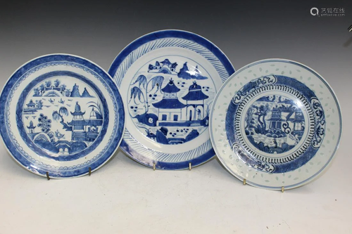 Three Chinese Export Blue and White Porcelain Dishes