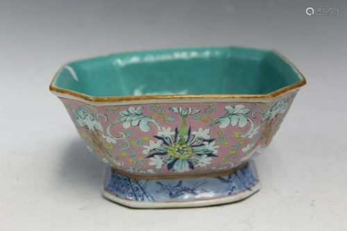 Chinese Famille Rose Porcelain Square Bowl