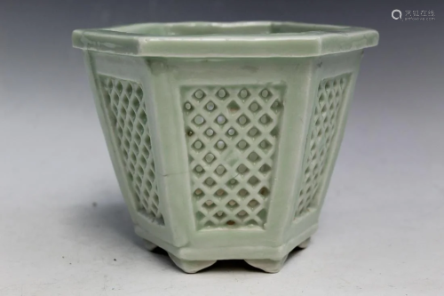 Chinese Celadon Glaze Porcelain Planter