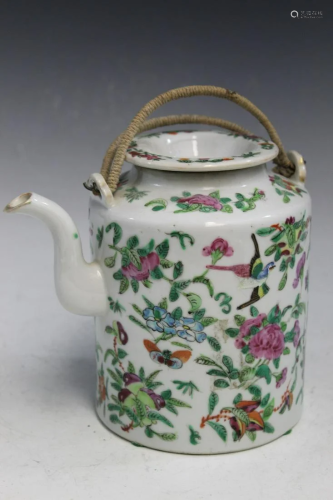 Chinese Famille Rose Porcelain Teapot with Butterflies and F...