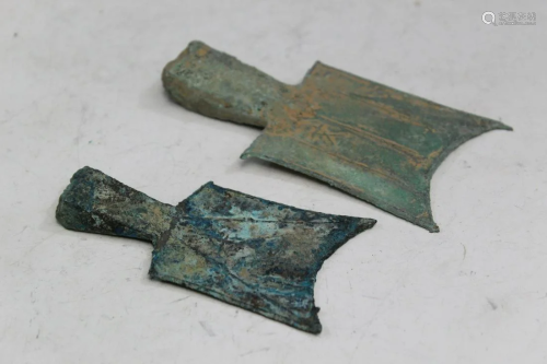 Two Chinese Bronze Pieces